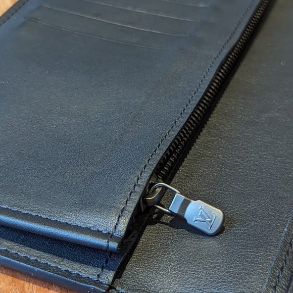 Louis Vuitton Brazza Wallet - Damier Infini Onyx (Black Leather) - Picture 5 of 6